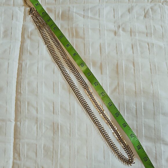 H&M Gold Tone Chain Fish Bone Necklace - Picture 6 of 8